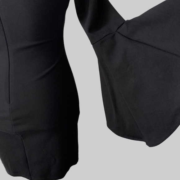 LULU’S GIMME SOME FLAIR BLACK FLOUNCE SLEEVE BODYCON DRESS - Picture 14 of 16